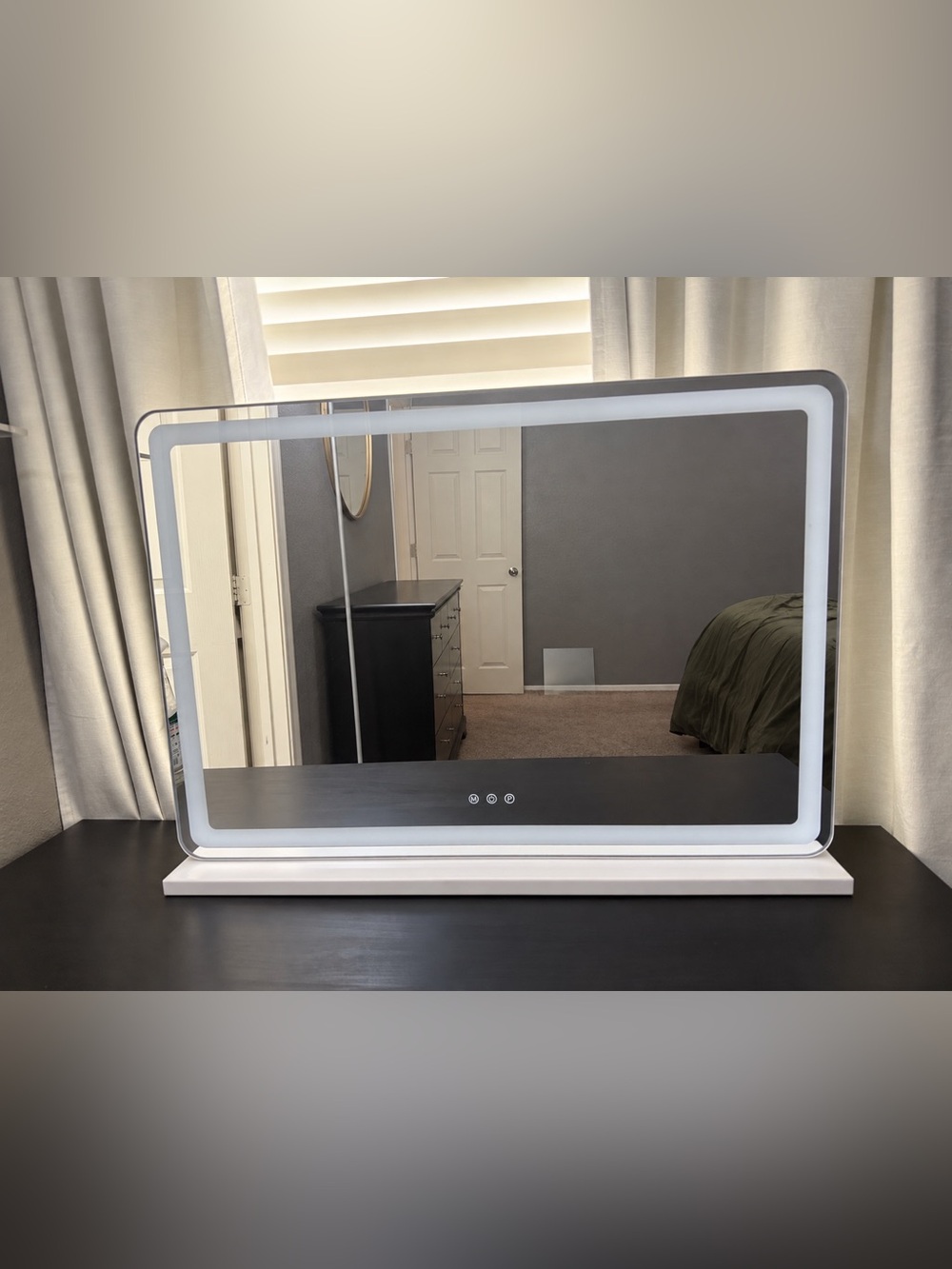 LED Lighted Vanity Mirror - White